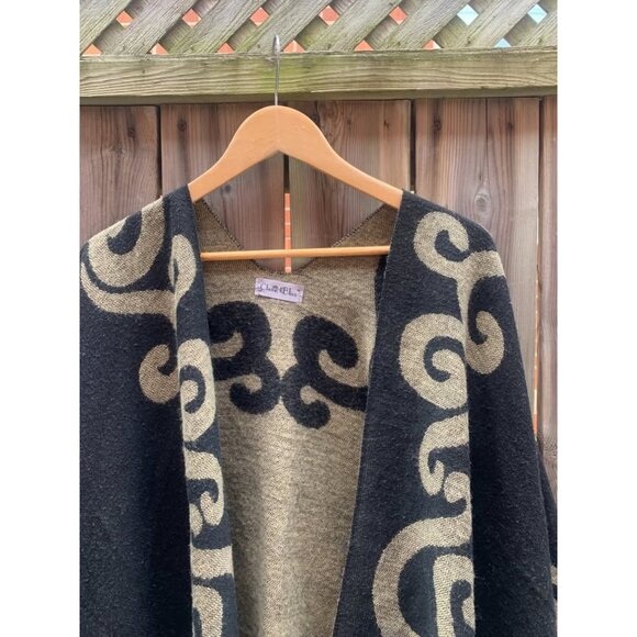 Womens Reversible Swirl Pattern Open Poncho Shawl - Picture 2 of 7